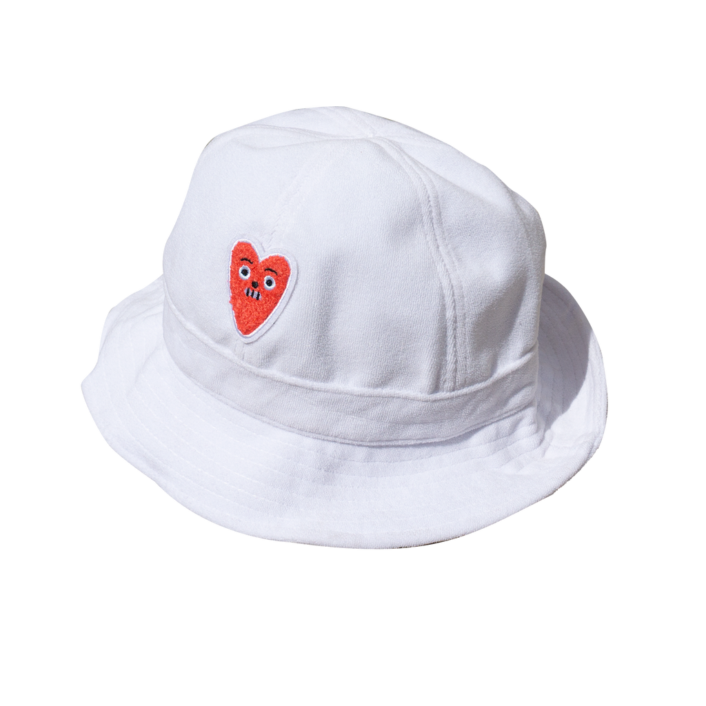 Bucket Heart x Mari Garnica